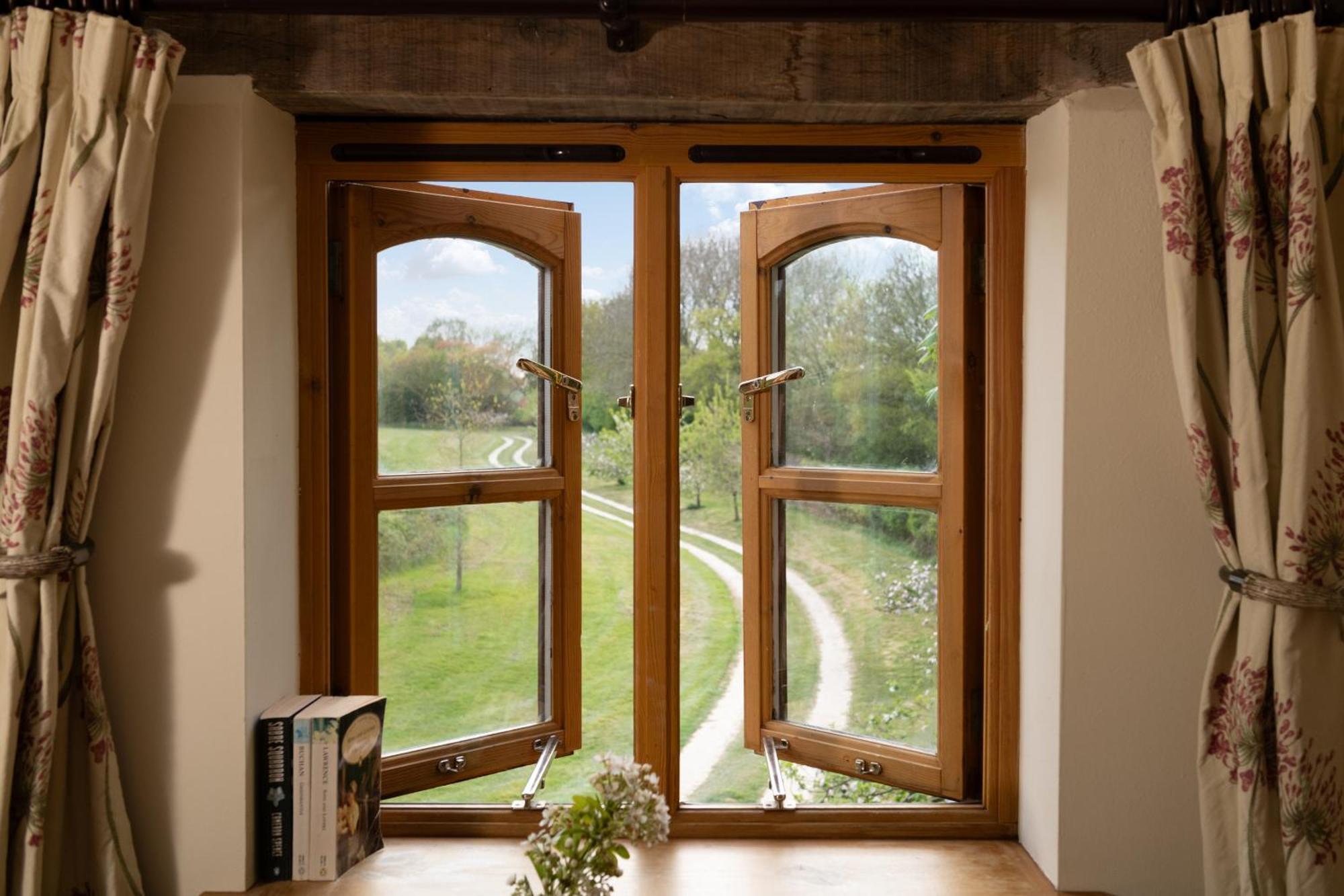 Hilltop Farm Holidays Lincoln Extérieur photo